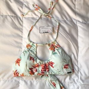 ROXY bathing suit top